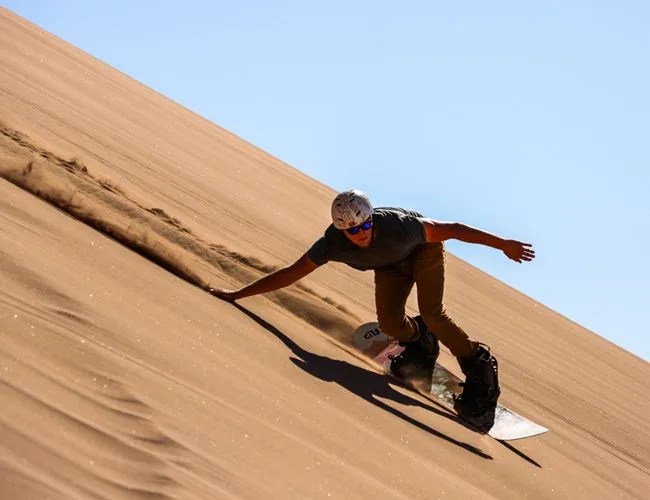 Chile-Atacama-Sandboarding-Feature