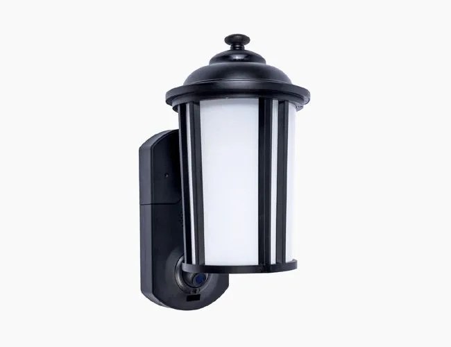TIG-gear-patrol-kuna-light
