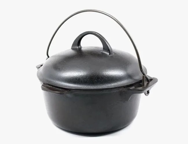 best-cast-iron-kitchen-tool-gear-patrol-dutch-oven