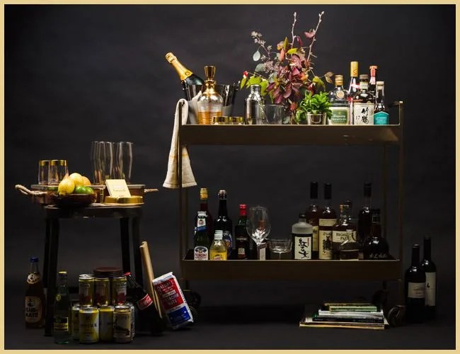 mixologist-xmas-gear-patrol-barcart