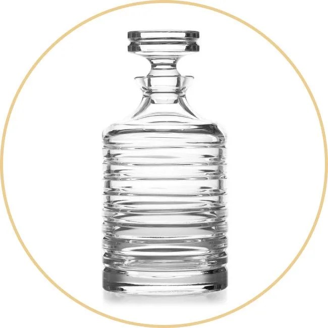 mixologist-xmas-gear-patrol-decanter