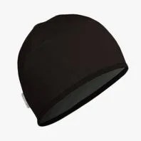 stocking-stuffer-Gear-Patrol-fitness-icebreaker-hat