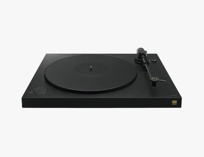 CES-2-gear-patrol-Sony-Turntable