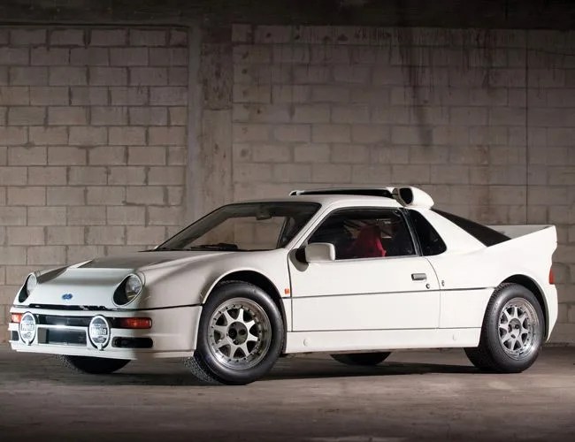 Ford-RS200-Gear-Patrol.jpg