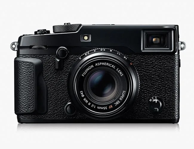 Fujifilm-X-Pro-2-Gear-Patrol-Lead-Featured2