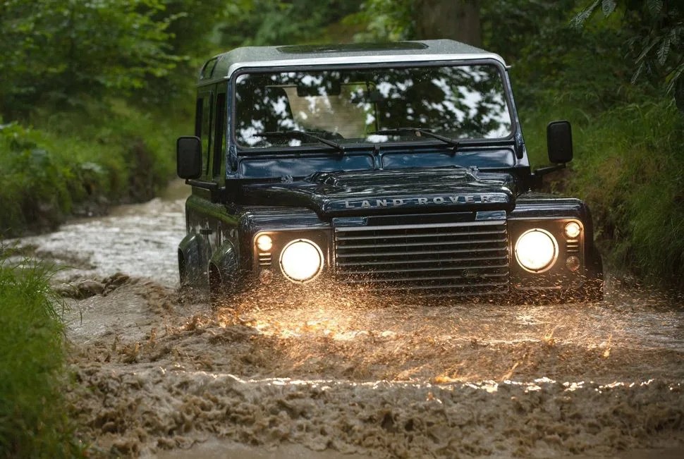 Overlanding-Gear-Patrol-LR