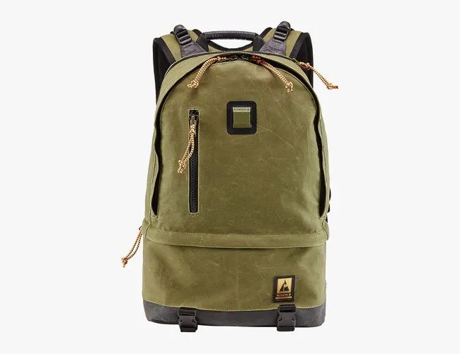 documenting-adventure-gear-patrol-nixon-camera-bag