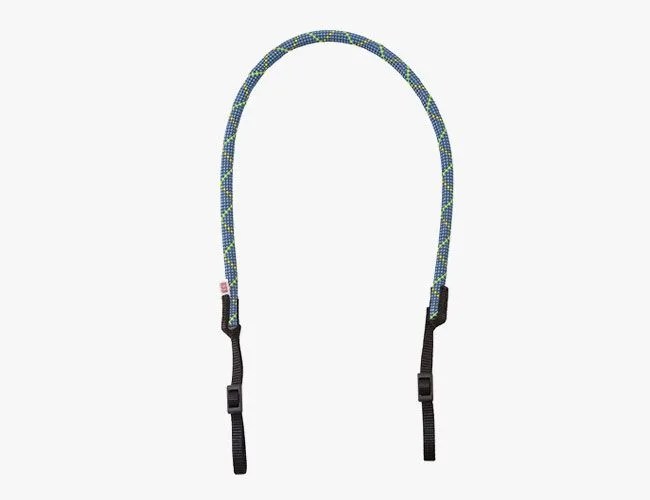 documenting-adventure-gear-patrol-topo-camera-strap