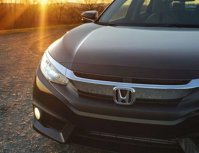 honda-civic-touring-gear-patrol-feature