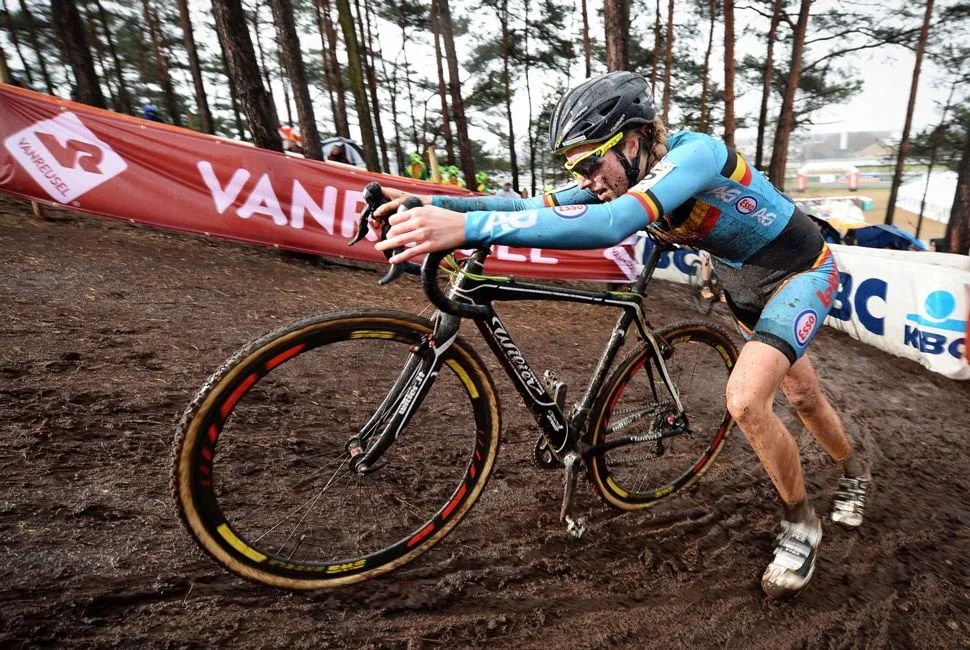 Mechanical-Doping-Gear-Patrol-Lead-Full