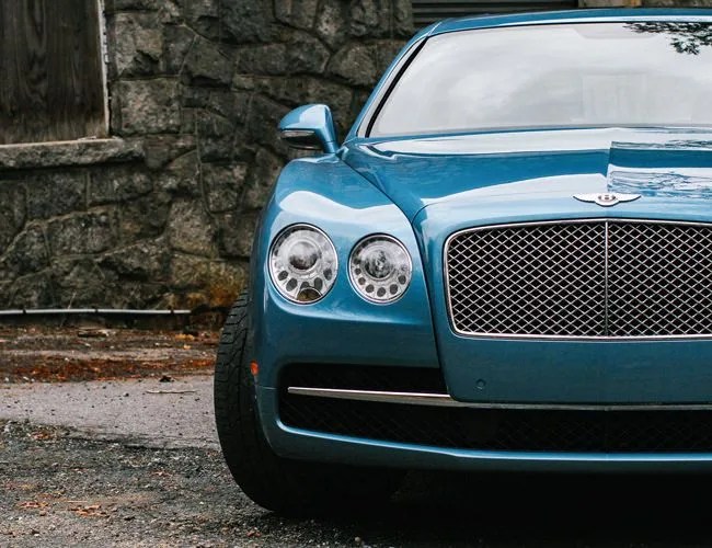 Bentley-Flying-Spur-Feature