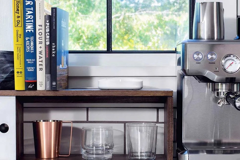 eero-sponsored-gear-patrol-full-lead-2