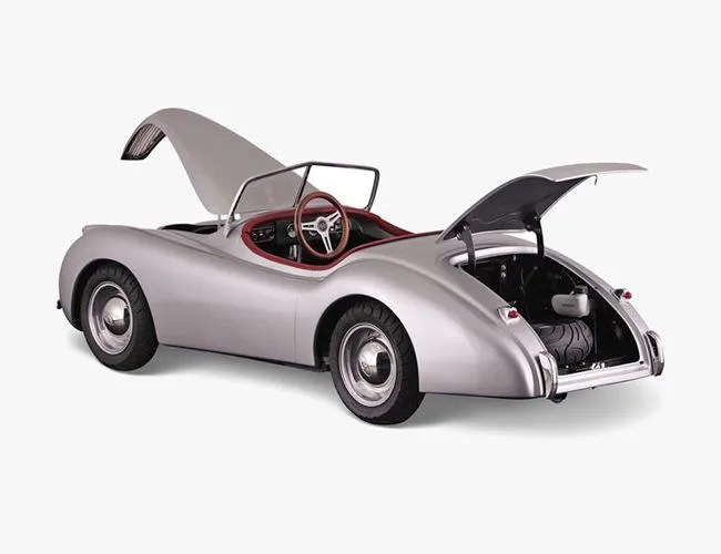junoirroadster-gear-patrol-650