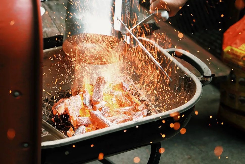 steak-on-coals-gear-patrol-slide-2