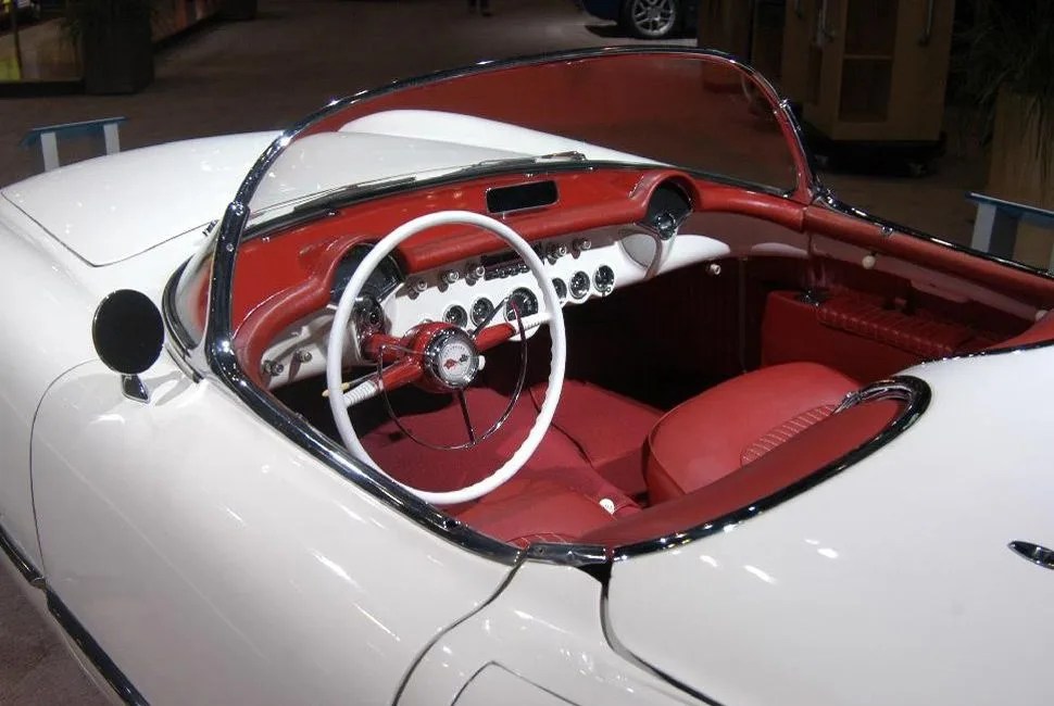 C1-Interior-Gear-Patrol
