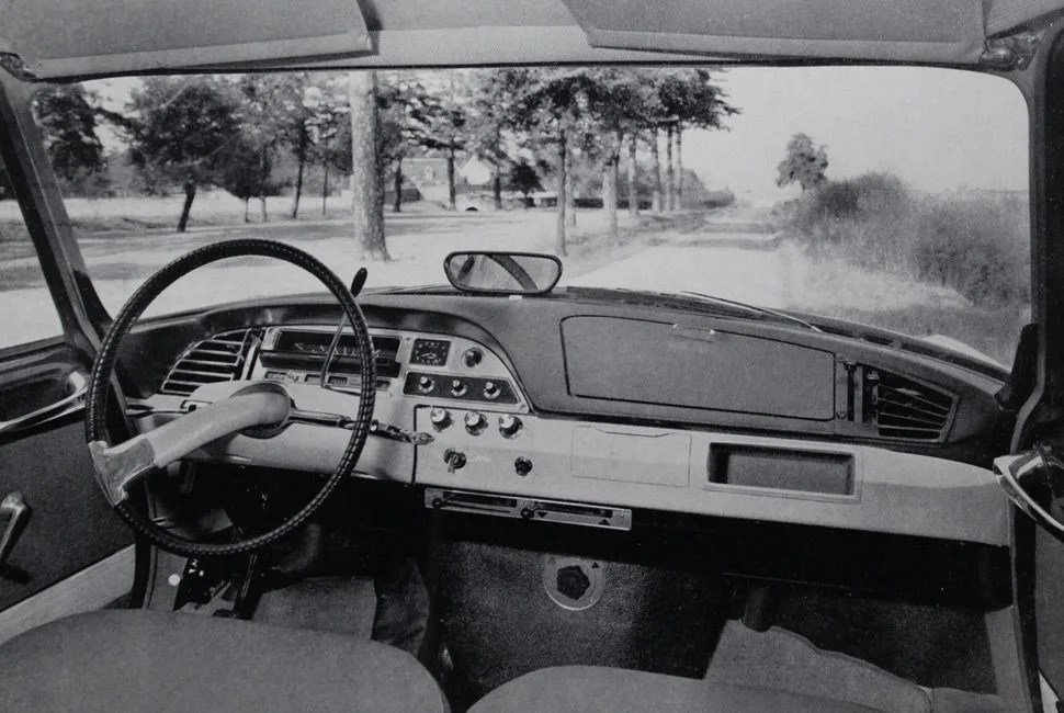 DS-interior-Gear-Patorl