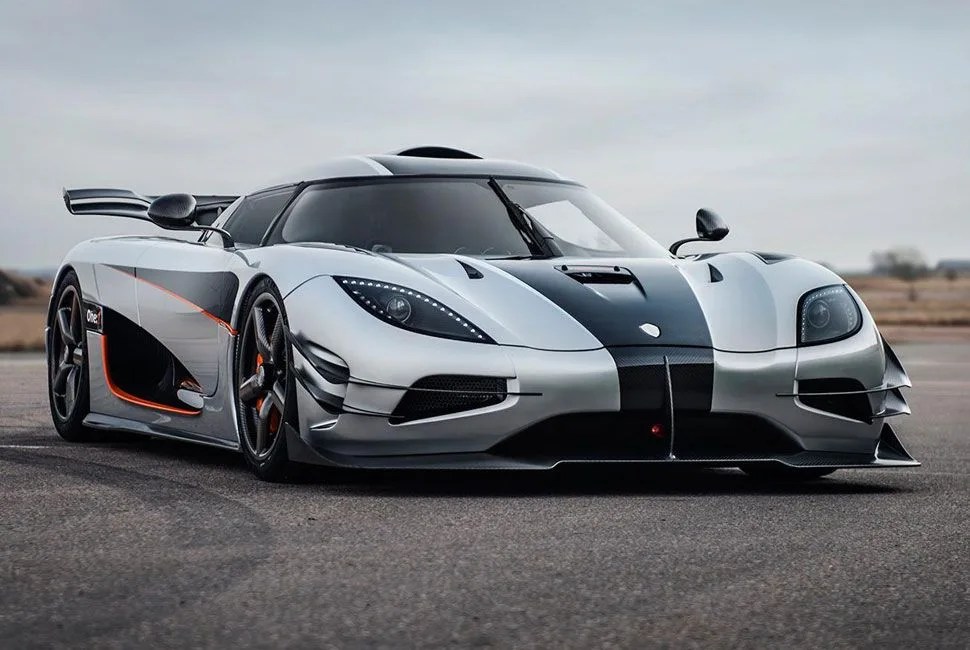 TWIM-gear-patrol-koenigsegg