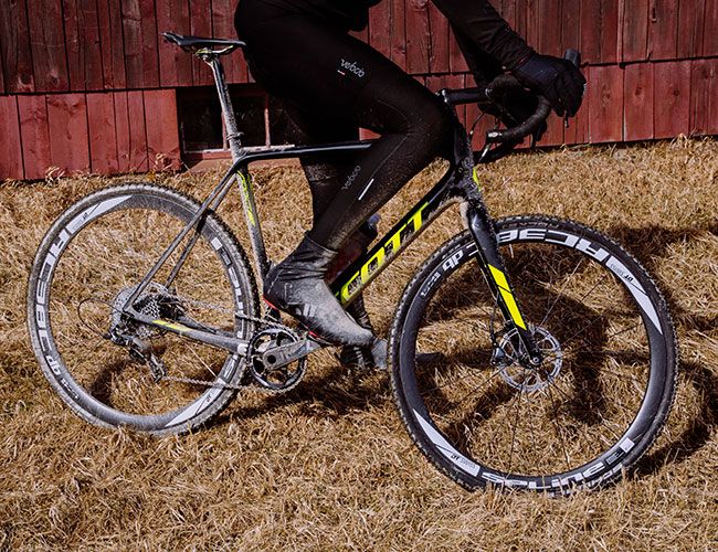scott-addict-bike-gear-patrol-feature
