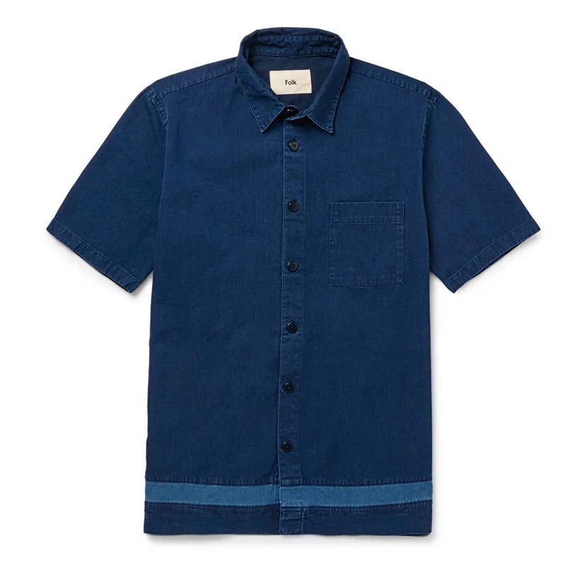 long-weekend-gear-patrol-folk-shirt