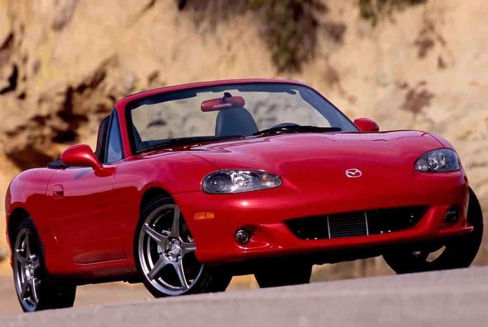 Future-Classic-Cars-Gear-Patrol-Mazda-MX5