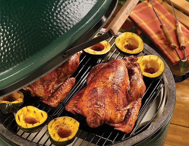 charcoal-grill-gear-patrol-feature