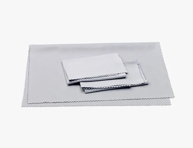 gear-patrol-watch-essentials-travel-cloth-addiction