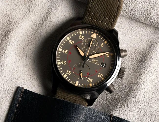 gear-patrol-watch-essentials-travel-lead