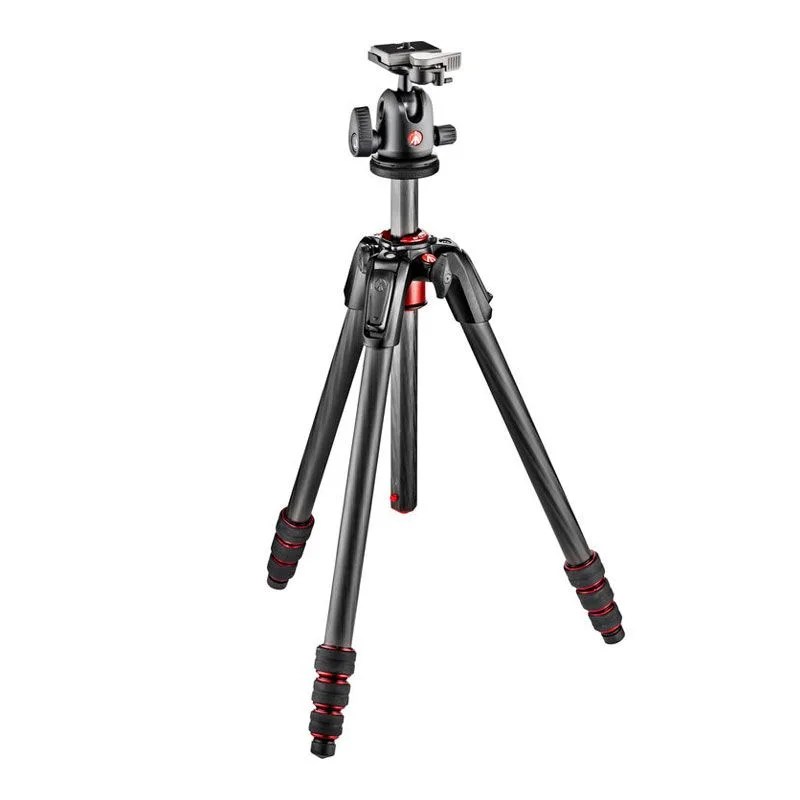 honeymoon-cameras-gear-patrol-tripod