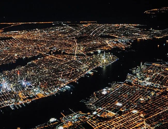 plane-photography-gear-patrol-feature