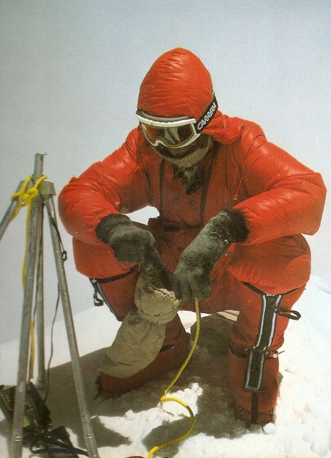 Everest-No-O-Gear-Patrol-Ambiance-3