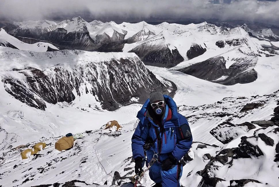 Everest-No-O-Gear-Patrol-Ambiance-4