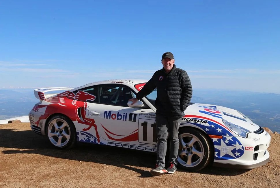 Pikes-Peak-Macan-Gear-Patrol-Ambiance-1