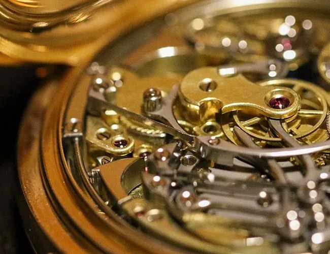 minute-repeater-gear-patrol-650