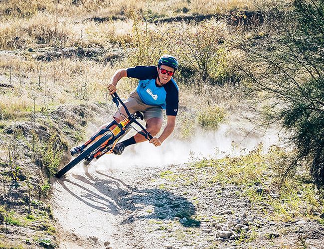 mountain-biking-new-zealand-gear-patrol-feature-2