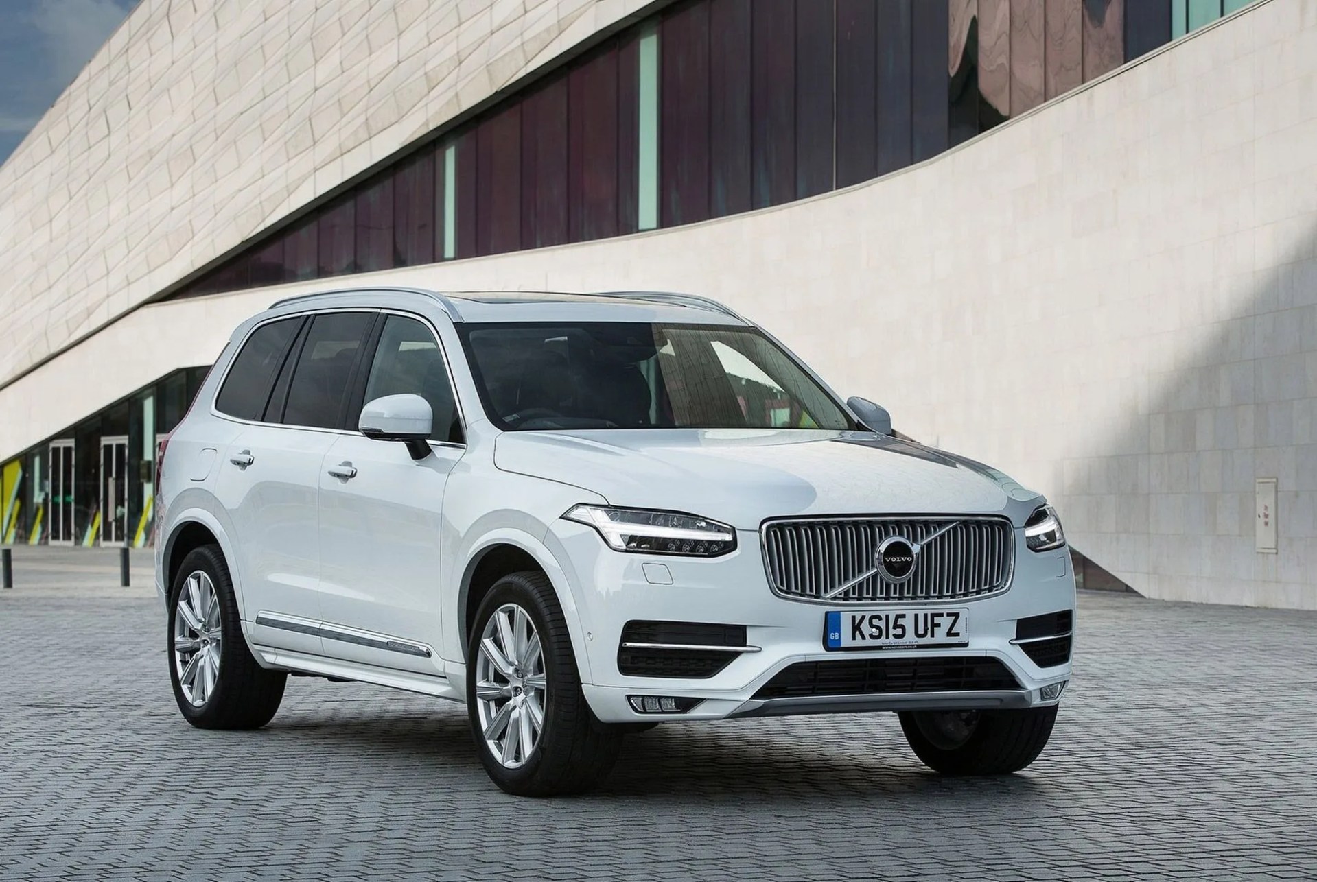 Clarkson-Cars-Gear-Patrol-Volvo