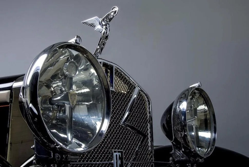 Isotta-HO-Gear-Patrol