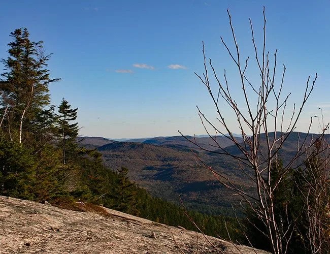 falls-best-colors-gear-patrol-dickey-mtn