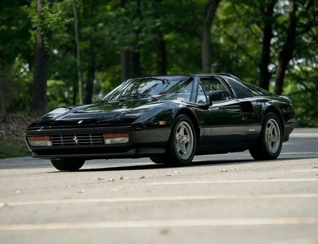 five-figure-ferrari-gear-patrol-ferrari-328
