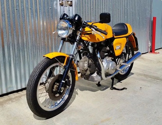 italian-bikes-gear-patrol-750-sport