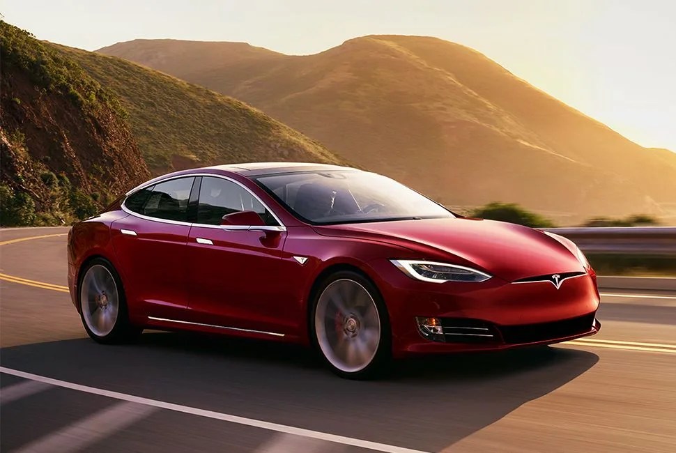tesla-brief-gear-patrol-lead