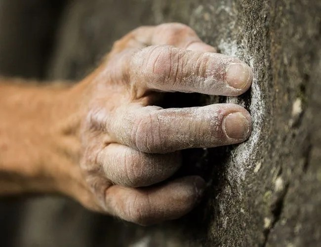 workouts-for-climbers-gear-patrol-strength