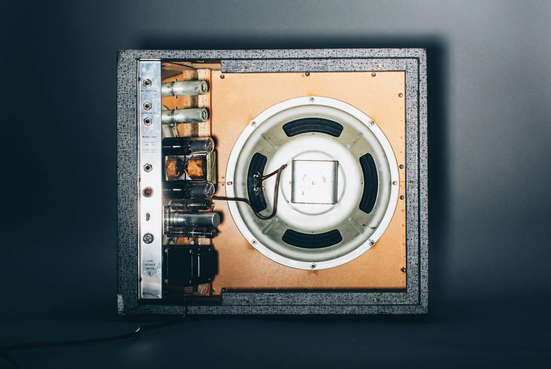 sears-silvertone-amp-gear-patrol-4