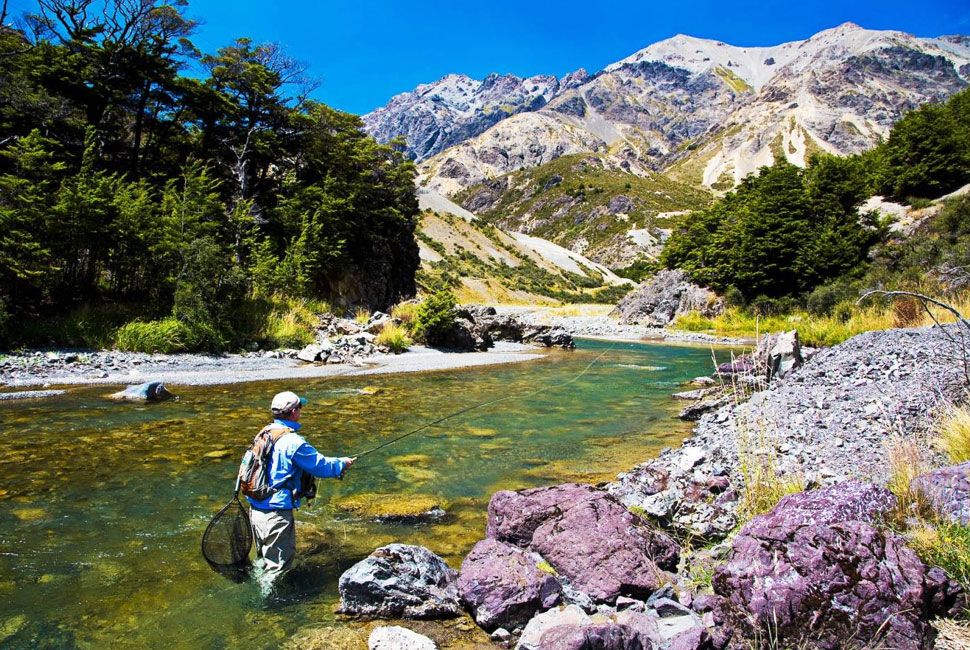 fly-fishing-lodge-gear-patrol-owen-river