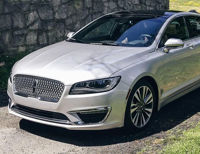 lincoln-mkz-gear-patrol-feature
