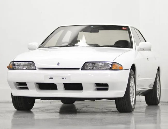 skyline-gear-patrol-gts-t