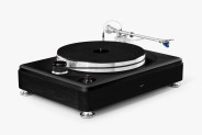 Shinola-All-Black-Runwell-Turntable-lead-retina