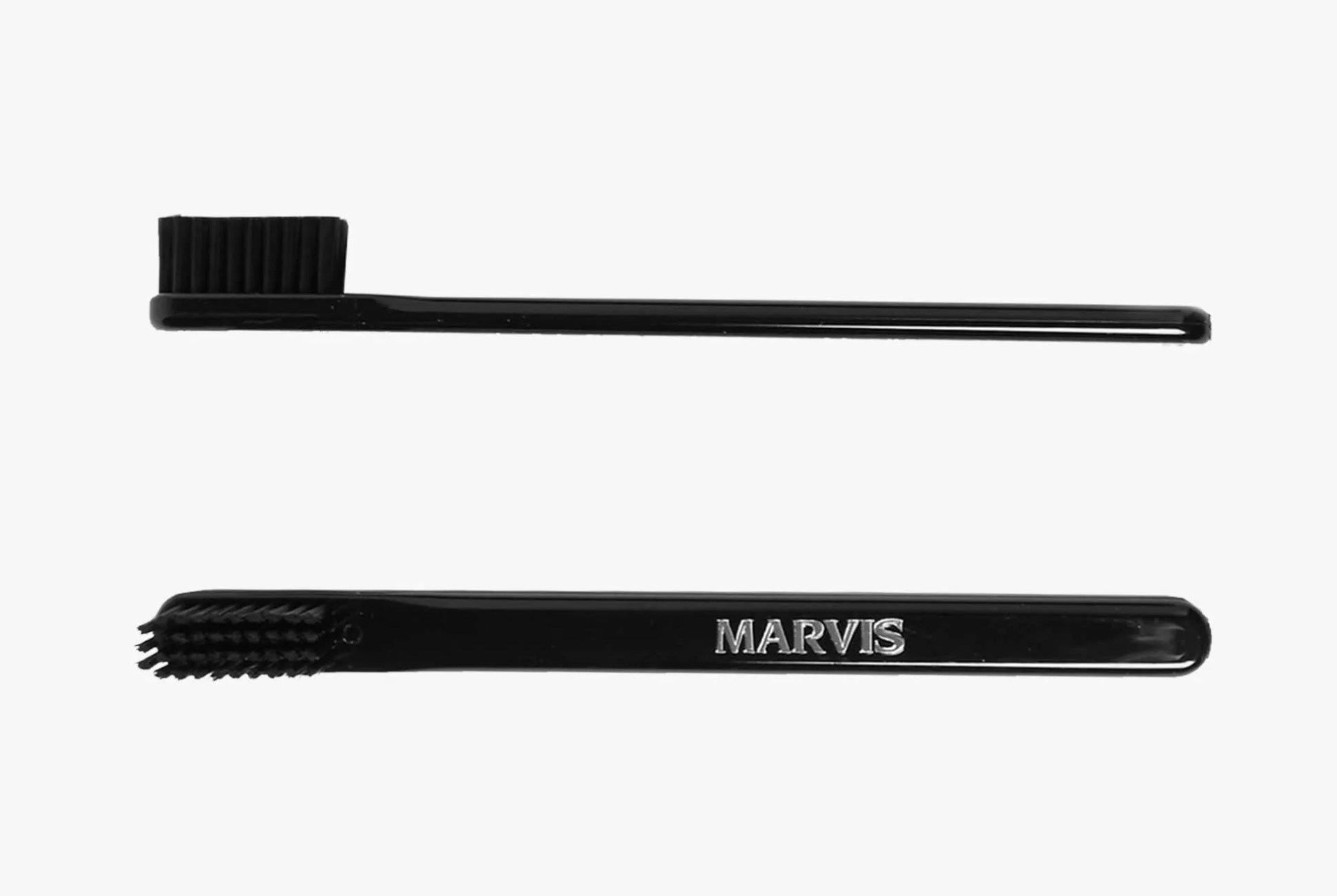 staff-favorites-sung-han-gear-patrol-toothbrush