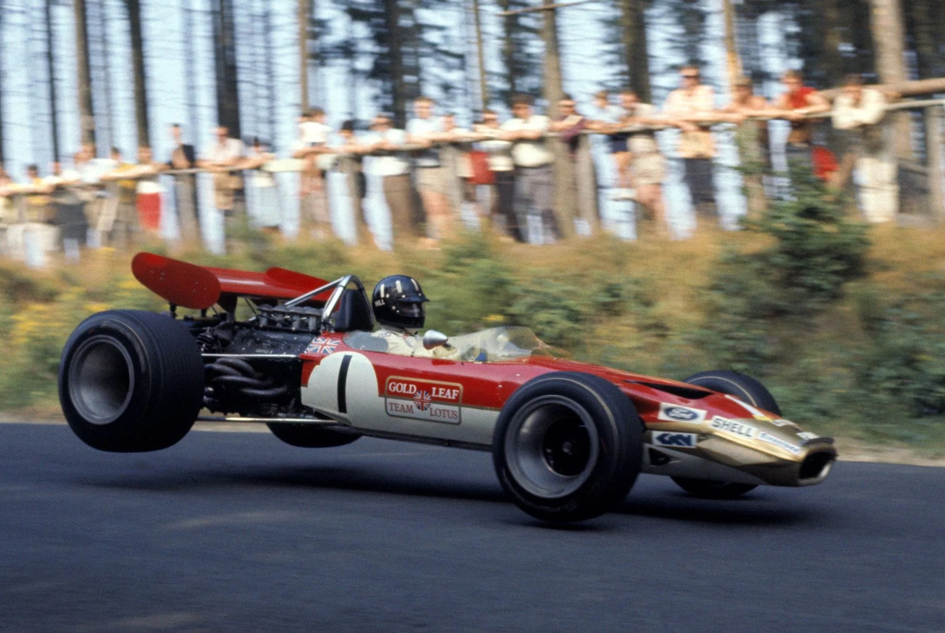 1967-gold-leaf-lotus-49