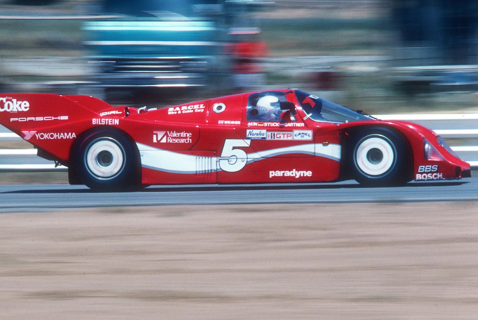 1985-coca-cola-porsche-962-bob-akin
