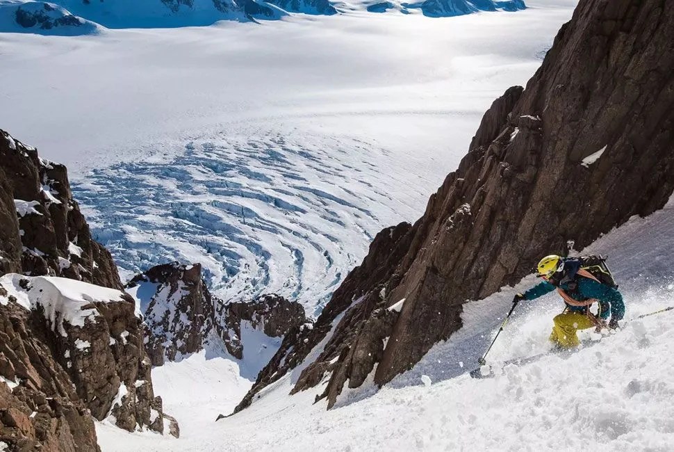 tig-gear-patrol-ski
